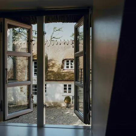 Charming And Historic Horse Farm From The 1700s