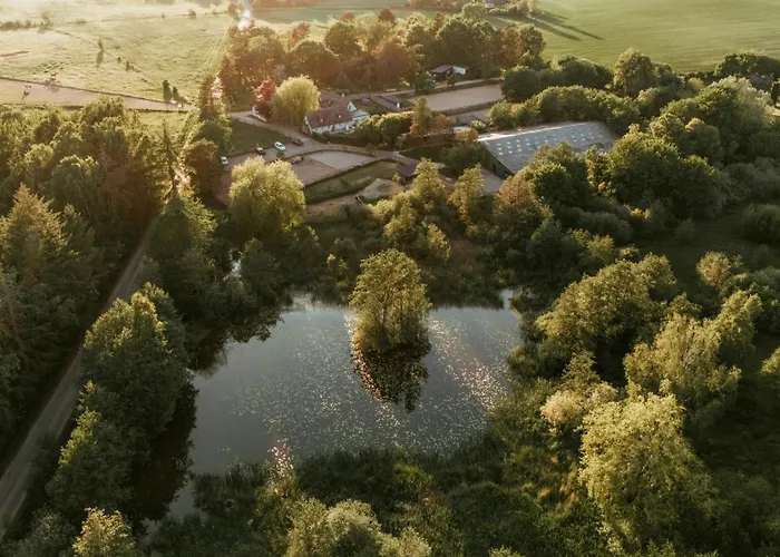 Charming And Historic Horse Farm From The 1700s Dom wakacyjny *
